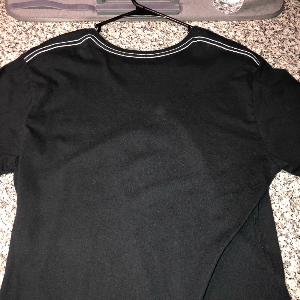 True Religion T-Shirt - Picture 2 of 3